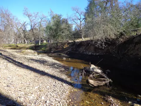 15 5 Acres Hwy 299e, Bella Vista, CA 96008