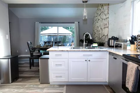 Kitchen - 1018 Pineland Dr, Redding, CA 96002 photo 2 of 3