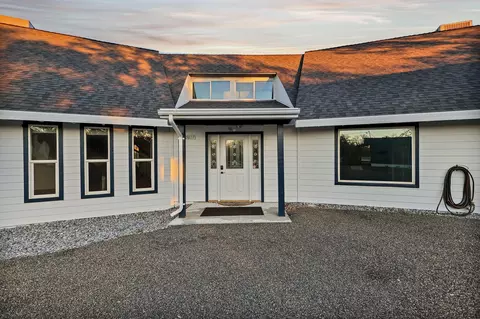 21607 Gilbert Dr, Palo Cedro, CA 96073