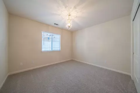Bedroom - 2184 Darsha Ln, Redding, CA 96003 photo 5 of 5