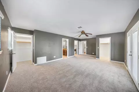 Bedroom - 2190 Skyline Dr, Redding, CA 96001 photo 1 of 4