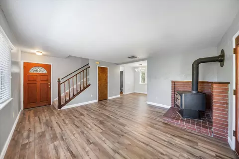 Living - 2190 Skyline Dr, Redding, CA 96001 photo 3 of 5