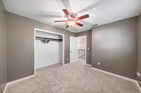 Bedroom - 2190 Skyline Dr, Redding, CA 96001 photo 3 of 4