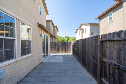Exterior - 2340 Shining Star Way, Redding, CA 96003 photo 4 of 6