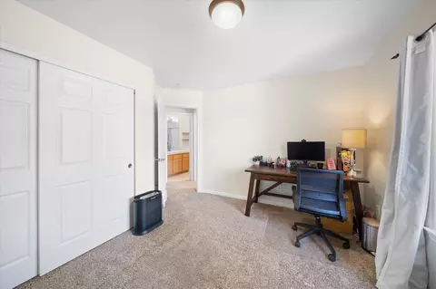 Bedroom - 853 Paramount Way, Redding, CA 96003 photo 6 of 6