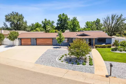 4699 Dandelion Dr, Redding, CA 96002