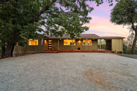 12222 Macs Rd, Redding, CA 96003