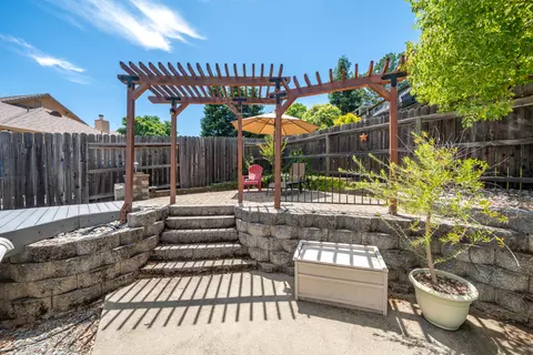 1030 Tulare Ct, Redding, CA 96003 photo 35
