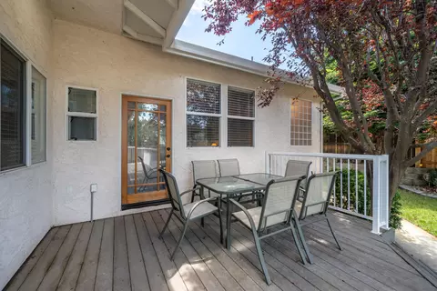 1030 Tulare Ct, Redding, CA 96003 photo 29