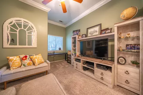 1030 Tulare Ct, Redding, CA 96003 photo 8