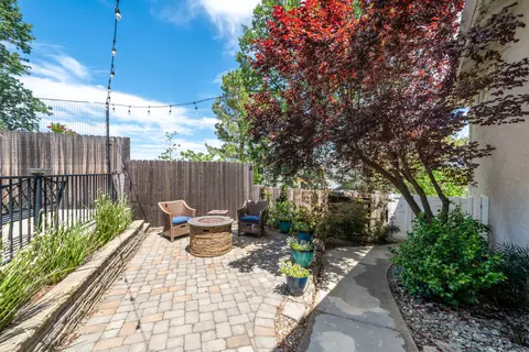 1030 Tulare Ct, Redding, CA 96003 photo 25