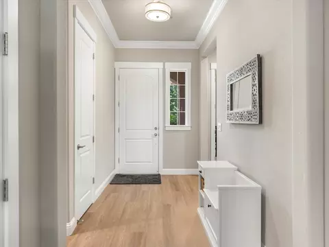 Entry Way - 2830 Calaveras Ct, Redding, CA 96002 photo 1 of 2