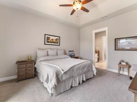 Bedroom - 2830 Calaveras Ct, Redding, CA 96002 photo 1 of 7