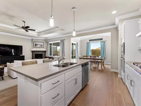 Kitchen - 2830 Calaveras Ct, Redding, CA 96002 photo 2 of 6