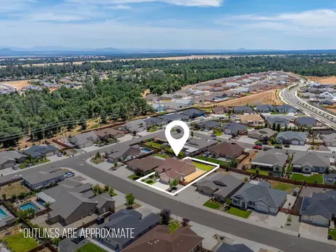 View/Area - 2830 Calaveras Ct, Redding, CA 96002 photo 2 of 6