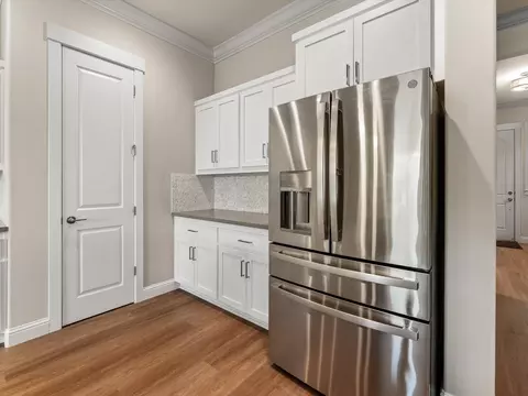 Kitchen - 2830 Calaveras Ct, Redding, CA 96002 photo 6 of 6