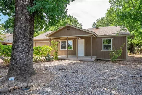 5890 Missouri Ln, Anderson, CA 96007