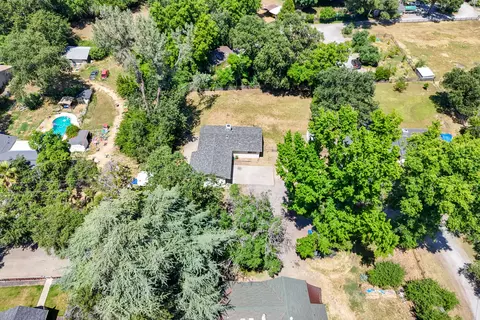 View/Area - 5867 Bell Rd, Redding, CA 96001 photo 2 of 3