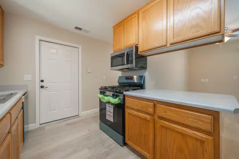 Kitchen - 5867 Bell Rd, Redding, CA 96001 photo 2 of 3