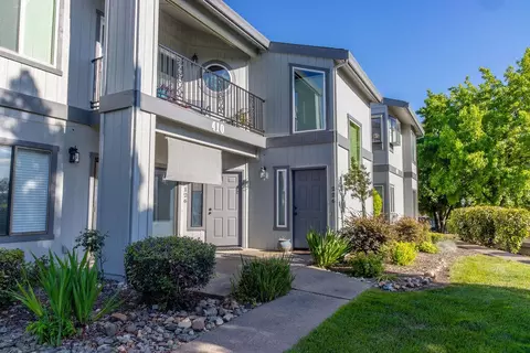 410 Ridgecrest Trl #226, Redding, CA 96003