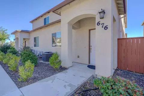 676 Mission De Oro Dr, Redding, CA 96003 photo 1