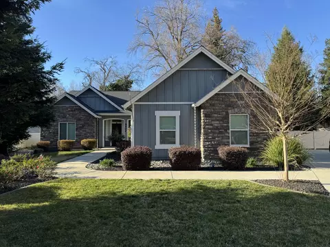 5502 Lexi Ln, Redding, CA 96001