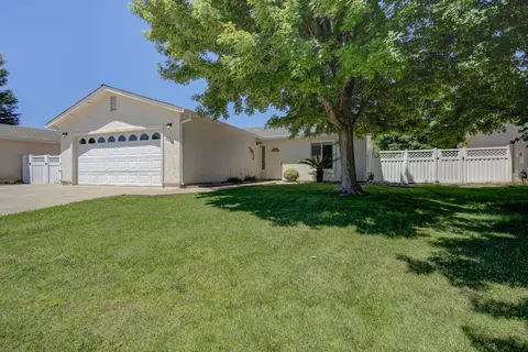 3516 Inkwood Dr, Anderson, CA 96007