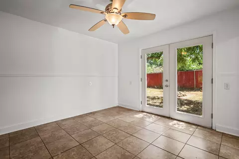 20650 Matamoros St, Redding, CA 96002 photo 3
