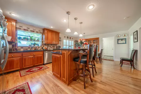Kitchen - 3811 Andes Dr, Redding, CA 96001 photo 1 of 4