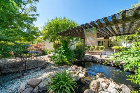 Exterior - 3811 Andes Dr, Redding, CA 96001 photo 18 of 22