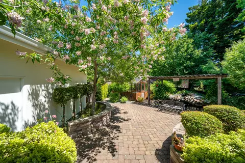 Exterior - 3811 Andes Dr, Redding, CA 96001 photo 8 of 22