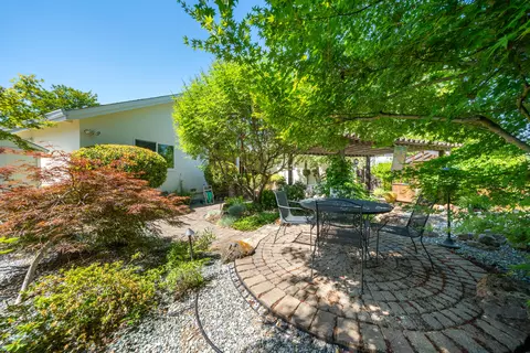 Exterior - 3811 Andes Dr, Redding, CA 96001 photo 15 of 22