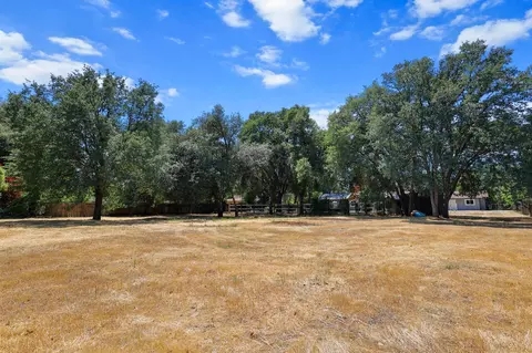 4223 Alta Mesa Dr, Redding, CA 96002 photo 38