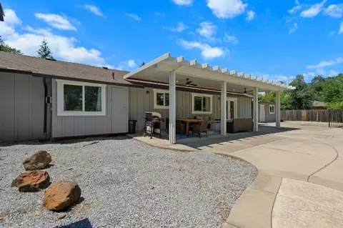 4223 Alta Mesa Dr, Redding, CA 96002 photo 27