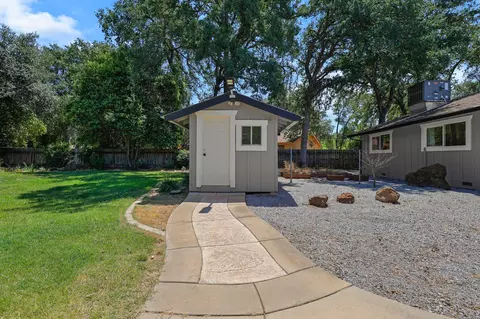 4223 Alta Mesa Dr, Redding, CA 96002 photo 32