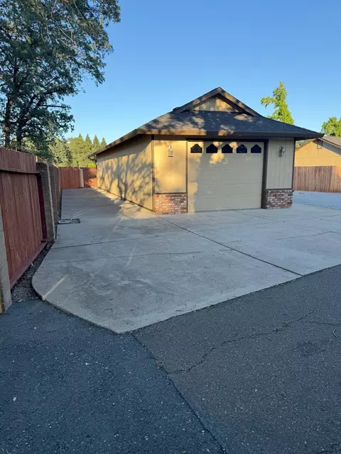 Other - 1407 Fayette Ln, Redding, CA 96003 photo 5 of 6