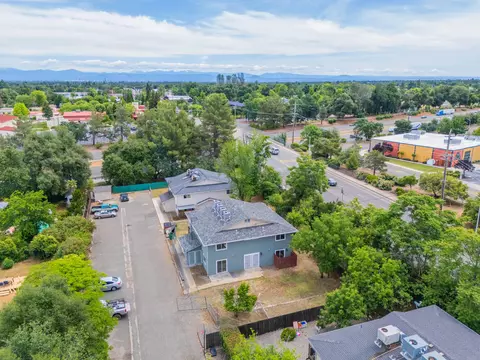 View/Area - 628 Hartnell Ave, Redding, CA 96002 photo 2 of 5
