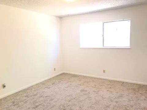 Bedroom - 4200 Travona St, Redding, CA 96001 photo 3 of 6