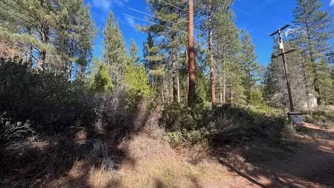 Circle Drive, Old Station, CA 96071