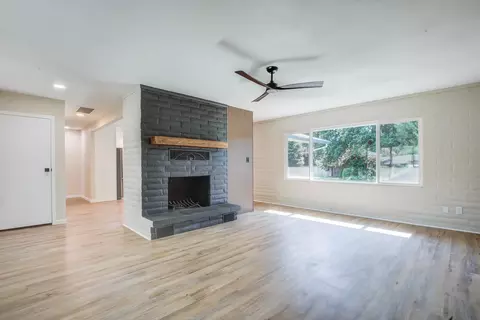 Living - 3090 Inez St, Redding, CA 96002 photo 1 of 8