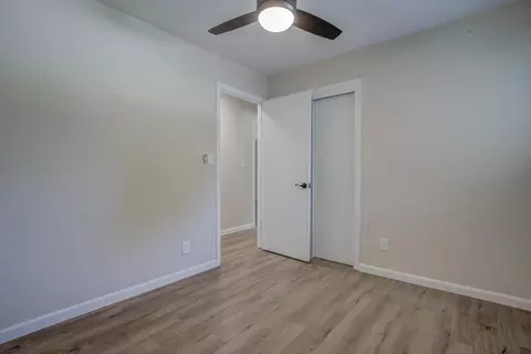 Bedroom - 3090 Inez St, Redding, CA 96002 photo 3 of 10