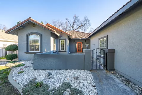3757 Eagle Pkwy, Redding, CA 96001 photo 3
