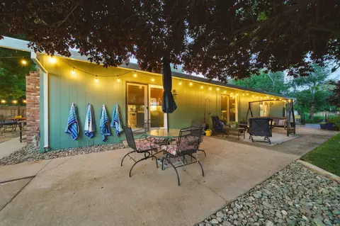 Exterior - 6966 Granada Dr, Redding, CA 96002 photo 30 of 35