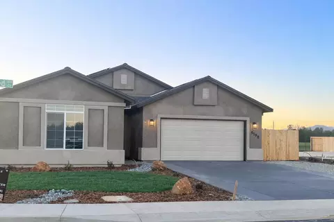 5198 Merced Ct, Redding, CA 96002