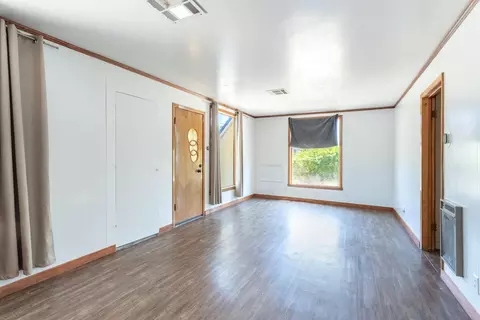Living - 561 Hartnell Ave, Redding, CA 96002 photo 3 of 3