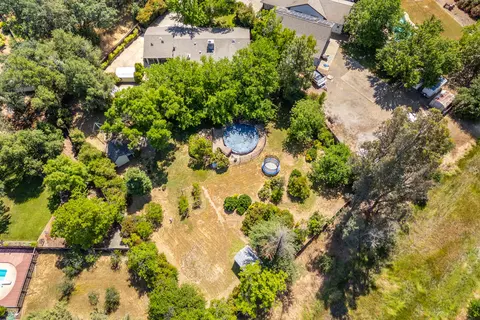 View/Area - 3484 Bello Ct, Redding, CA 96002 photo 2 of 2