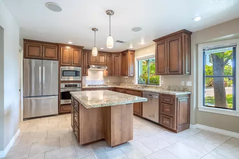Kitchen - 3484 Bello Ct, Redding, CA 96002 photo 1 of 2