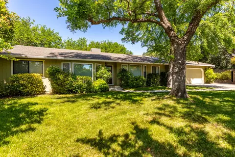 Exterior - 3484 Bello Ct, Redding, CA 96002 photo 15 of 15