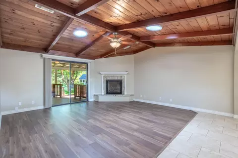 Living - 3484 Bello Ct, Redding, CA 96002 photo 1 of 5