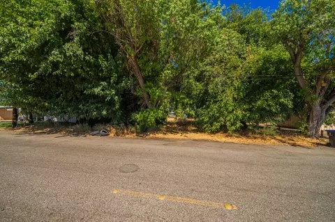 210 Gilmore Rd, Red Bluff, CA 96080 photo 2